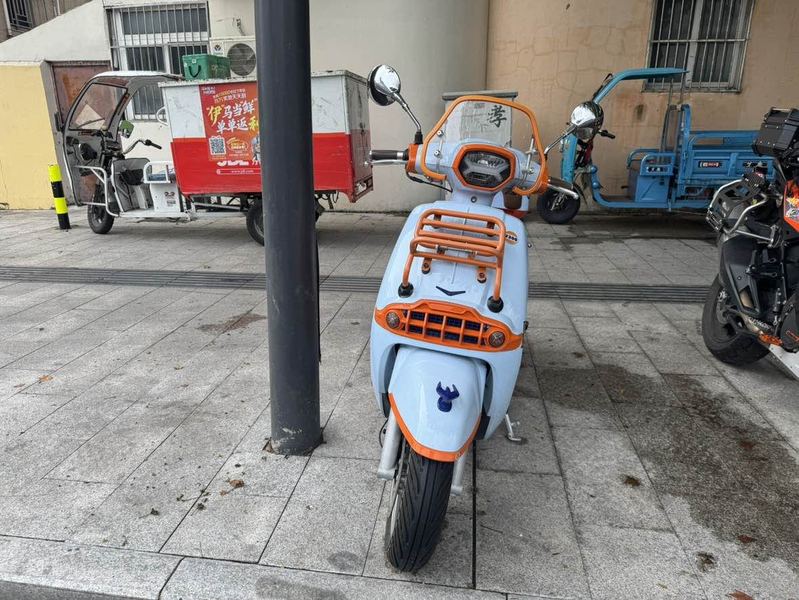二手维多利亚Sixties 300i