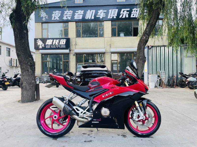 二手张雪机车500RR