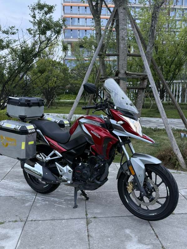 二手五羊本田猛鸷 CB190X