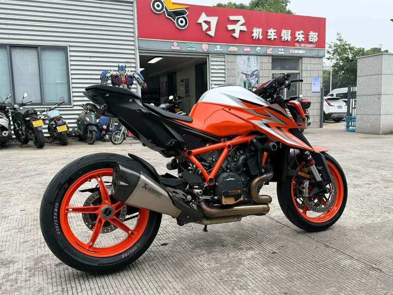 二手KTMR2R1290 Super Duke