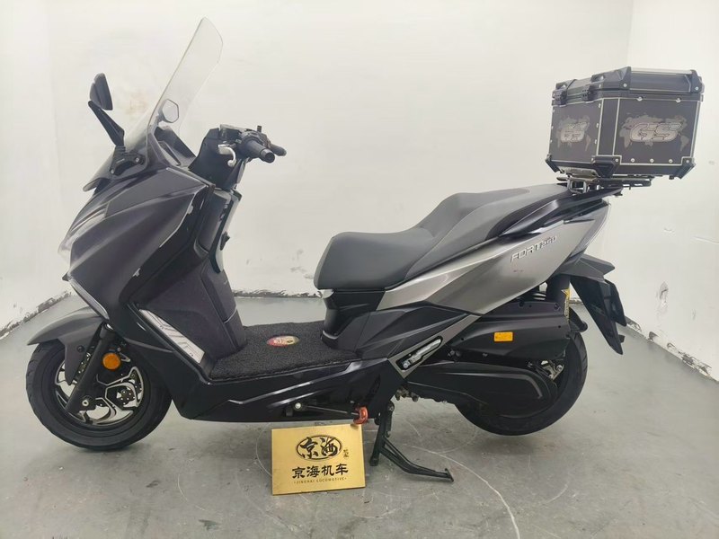 二手QJMOTOR鸿250