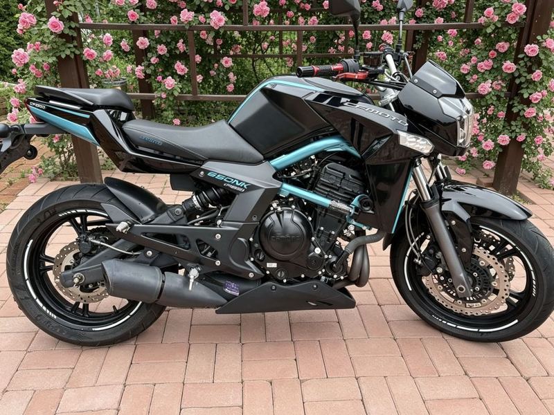 二手春风650NK