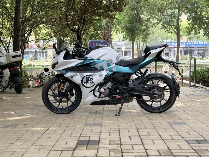 二手春风250SR