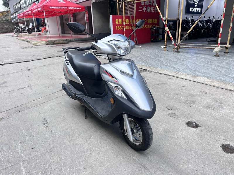 二手豪爵VF125