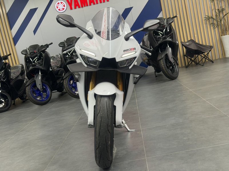 二手张雪机车820RR