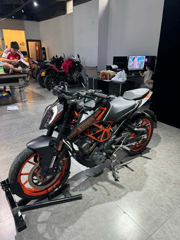 二手KTMR2R250 Duke