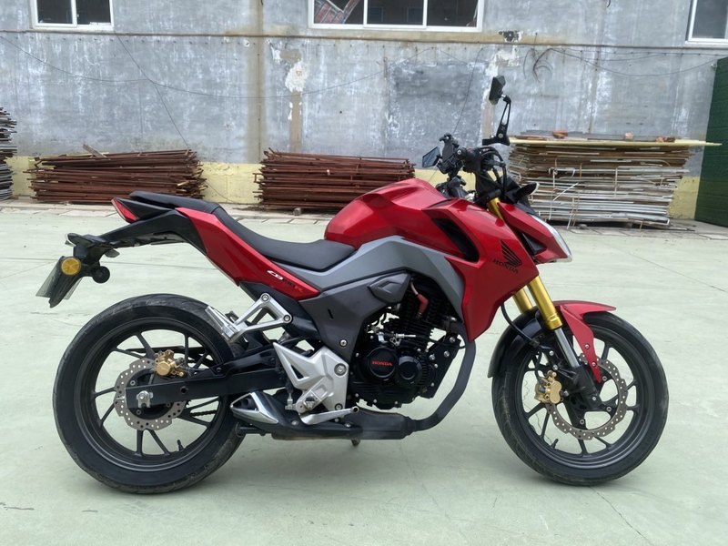 二手五羊本田CB190R 暴锋眼