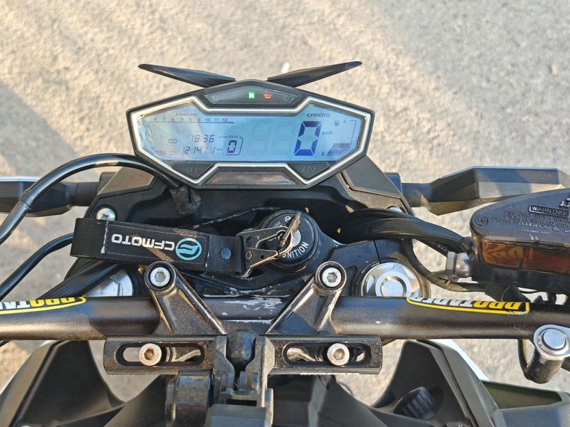 二手春风650NK