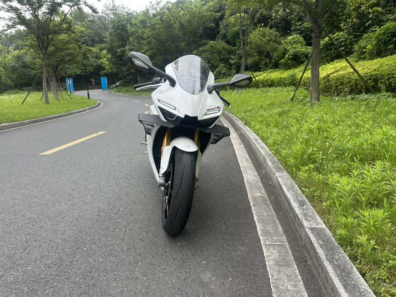 二手张雪机车500RR
