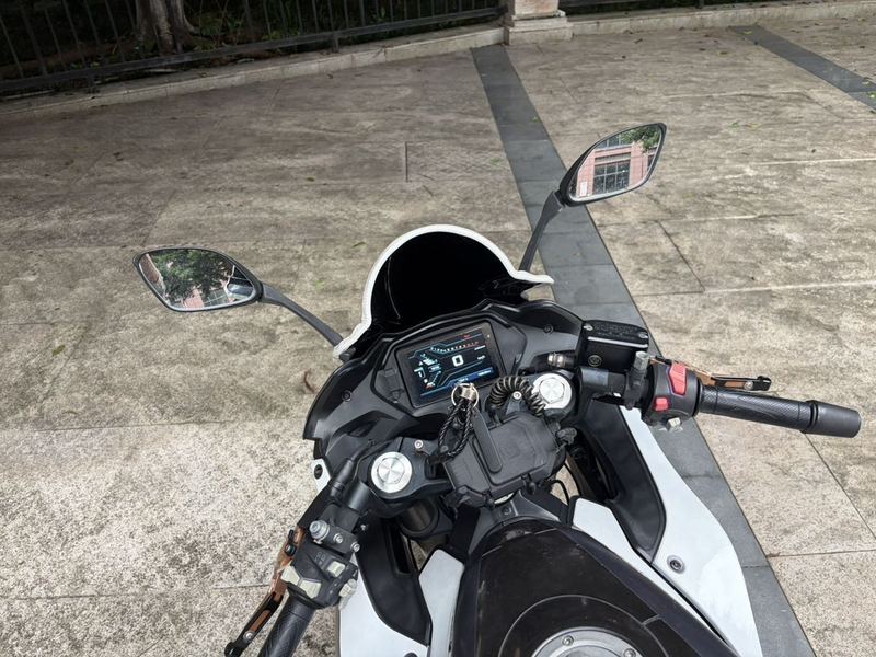 二手QJMOTOR赛350