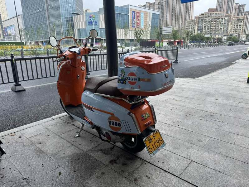 二手维多利亚Sixties 300i