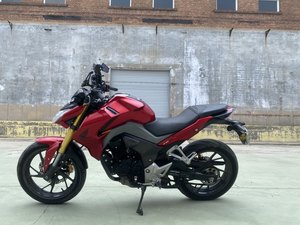 二手五羊本田CB190R 暴锋眼