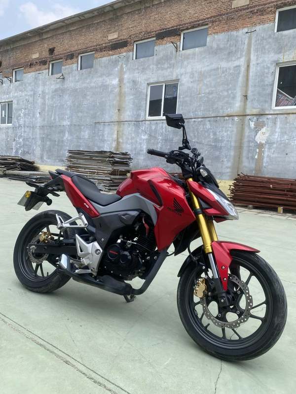 二手五羊本田CB190R 暴锋眼