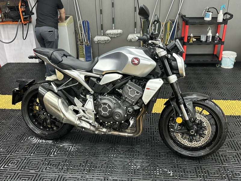 二手本田CB1000R
