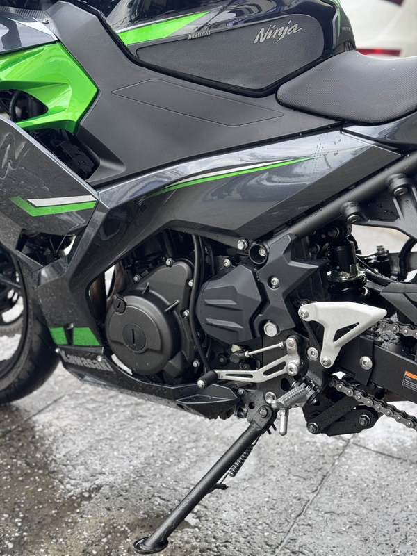 二手川崎Ninja 400