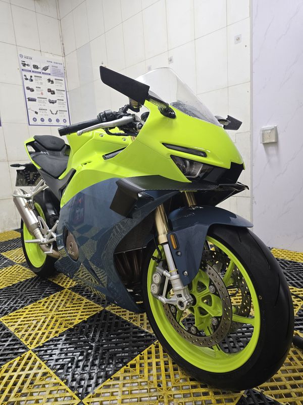 二手张雪机车500RR