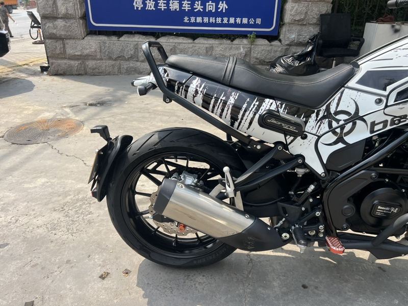 二手贝纳利幼狮 Leoncino 250
