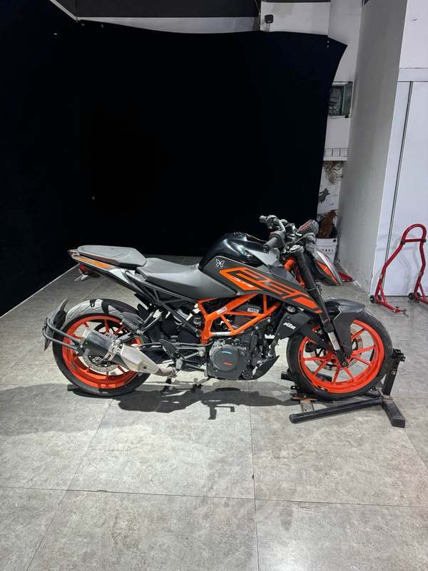 二手KTMR2R250 Duke