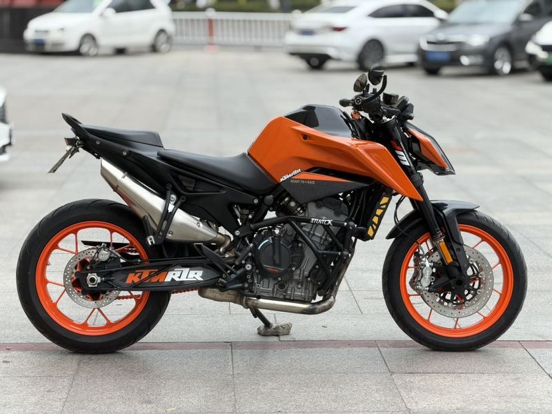 二手KTMR2R790 Duke
