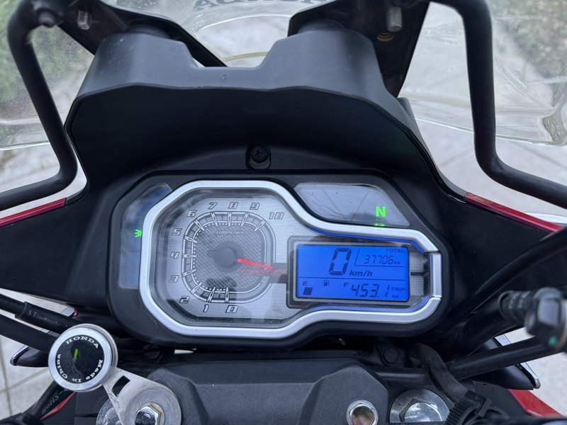 二手五羊本田猛鸷 CB190X