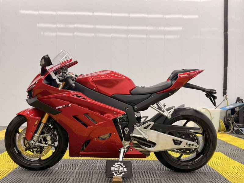 二手张雪机车820RR