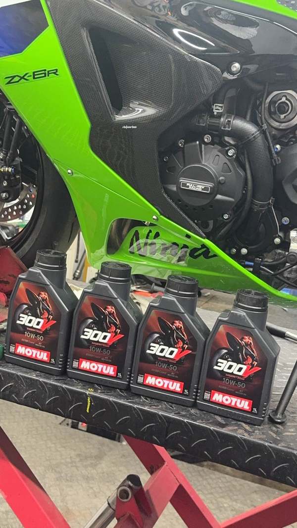 二手川崎Ninja ZX-6R 
