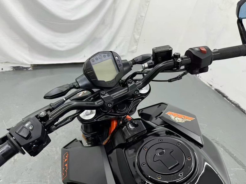 二手KTMR2R250 Duke