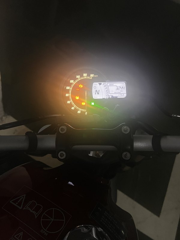 二手凯旋Speed 400