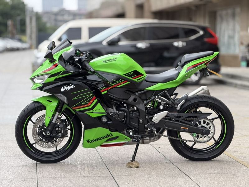 二手川崎ZX-4R