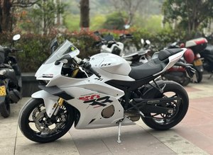 二手张雪机车500RR