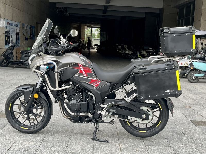 二手本田CB400X