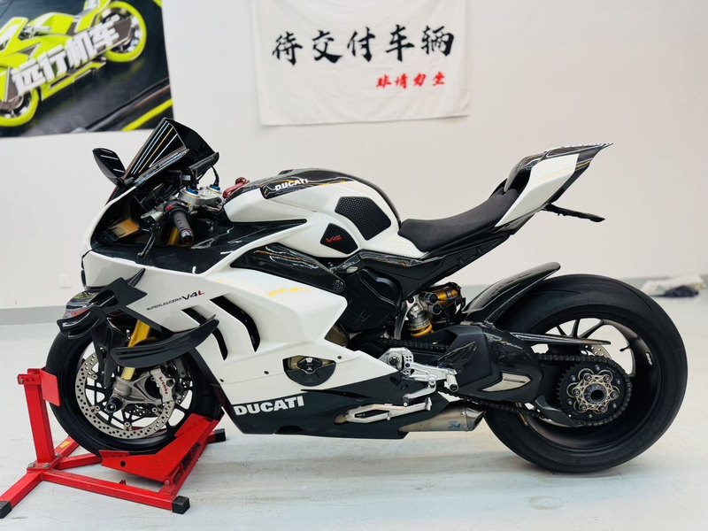二手杜卡迪Panigale V4
