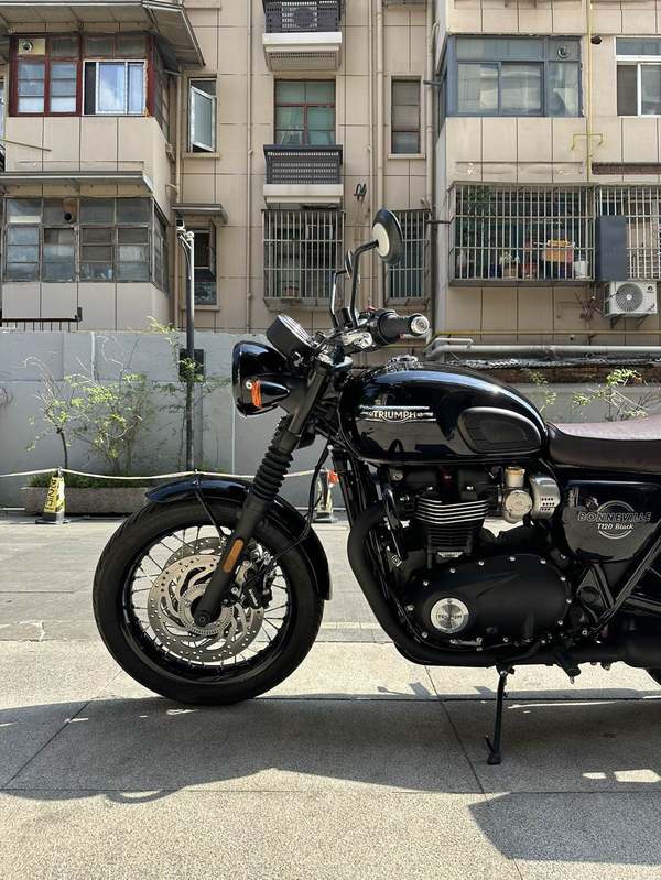 二手凯旋Bonneville T120