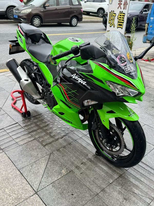 二手川崎Ninja 400