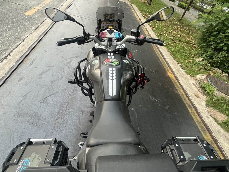 二手贝纳利金鹏 TRK251