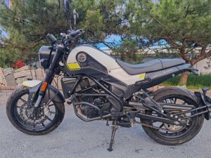 二手贝纳利幼狮 Leoncino 250
