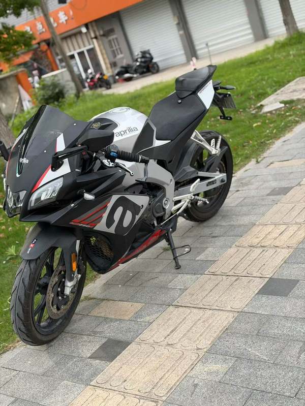 二手宗申阿普利亚GPR250R