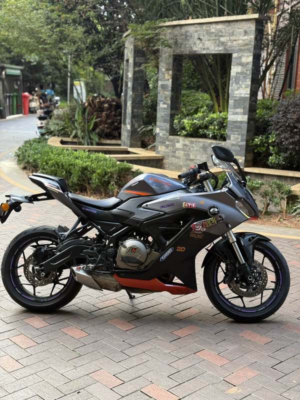 二手QJMOTOR赛350