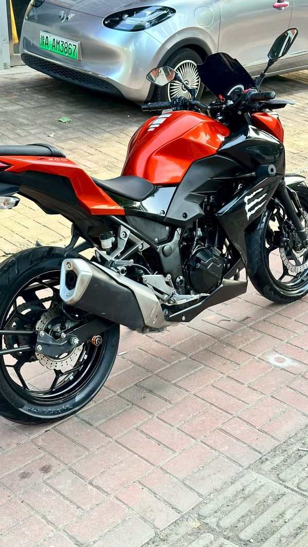 二手川崎Z 250 ABS