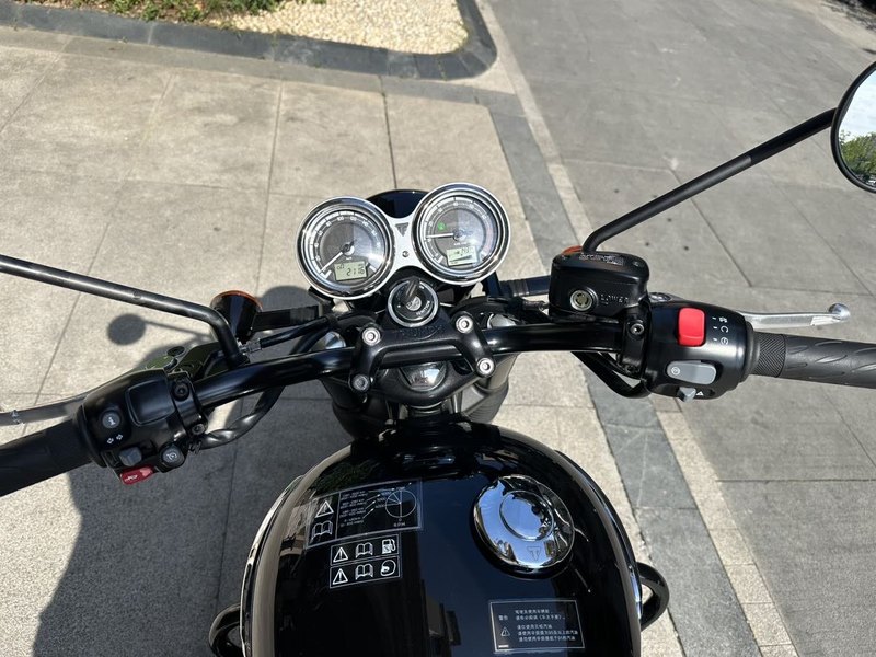 二手凯旋Bonneville T120