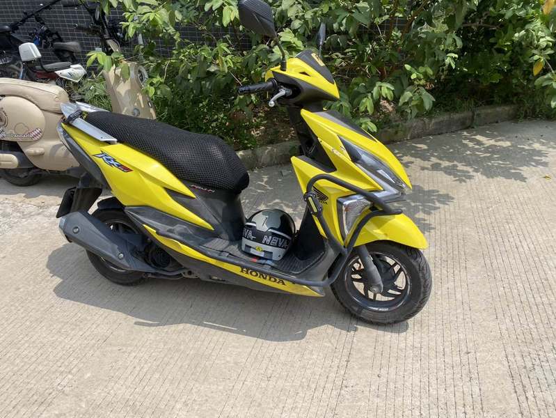 二手新大洲本田裂行 RX125Fi