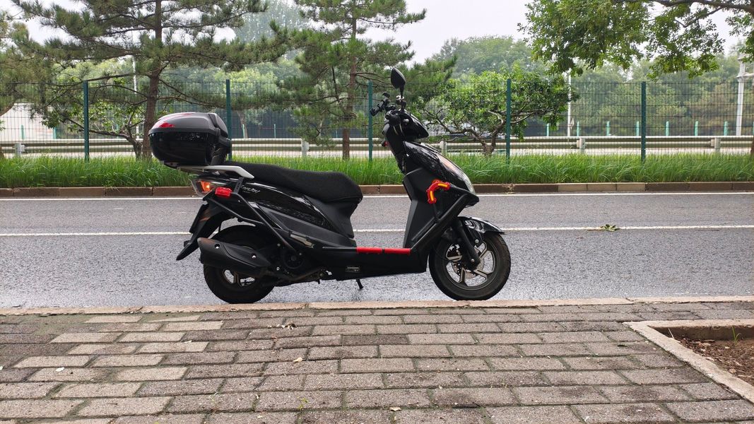 二手济南铃木优驿 UE125T