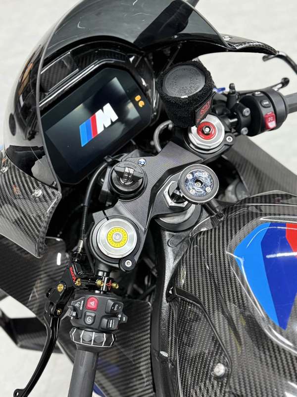 二手宝马M 1000 RR