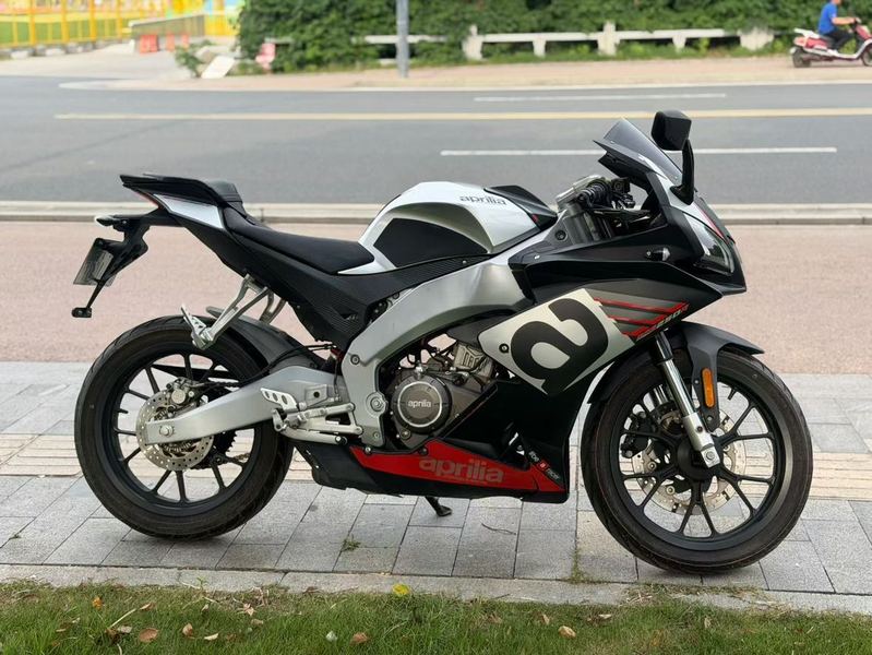 二手宗申阿普利亚GPR250R