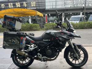 二手贝纳利金鹏 TRK251
