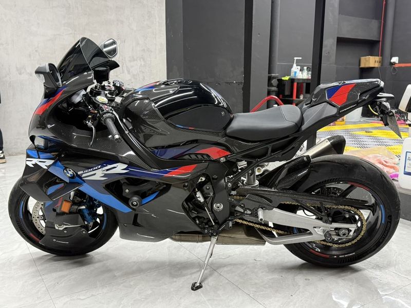 二手宝马M 1000 RR