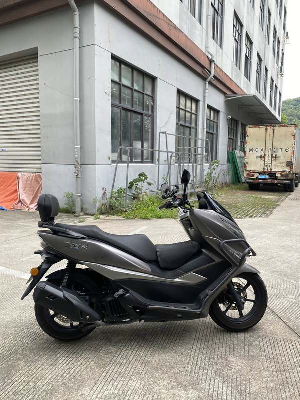 二手豪爵UHR150
