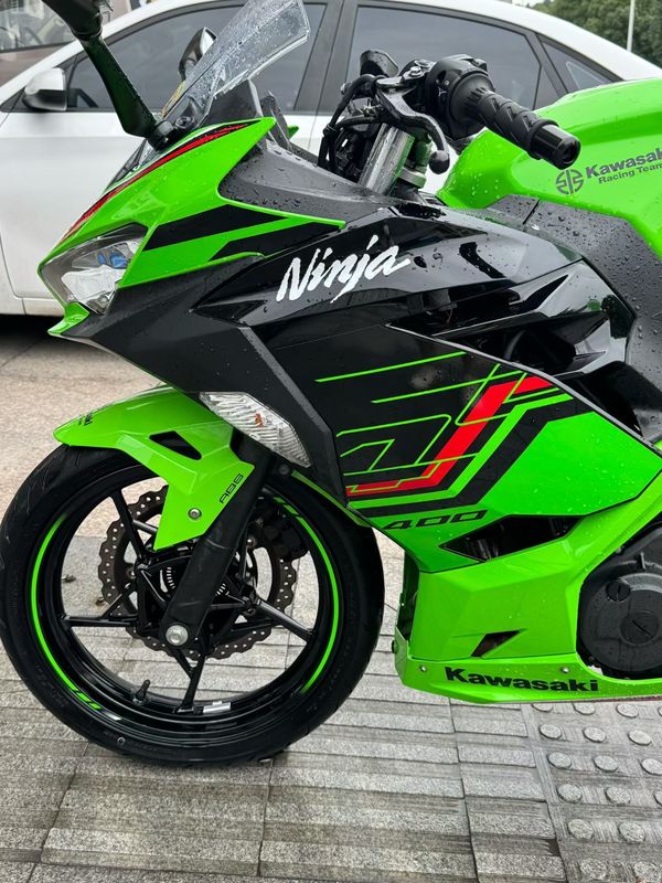 二手川崎Ninja 400