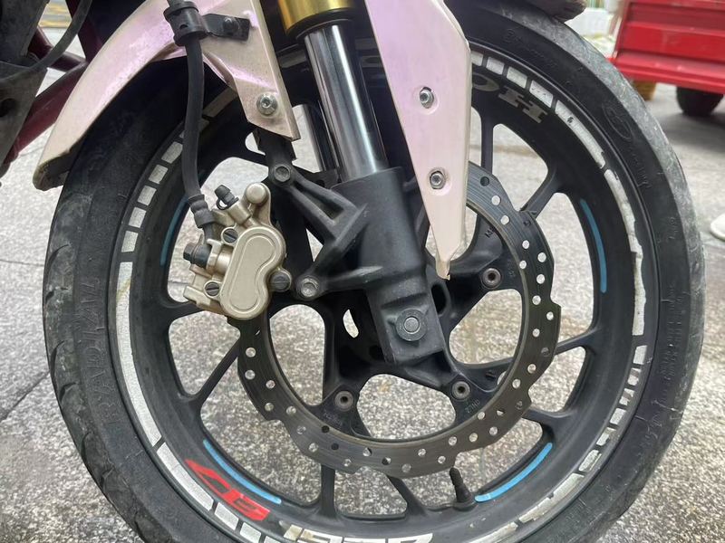 二手五羊本田CB190R 暴锋眼