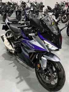 二手本田CBR400R